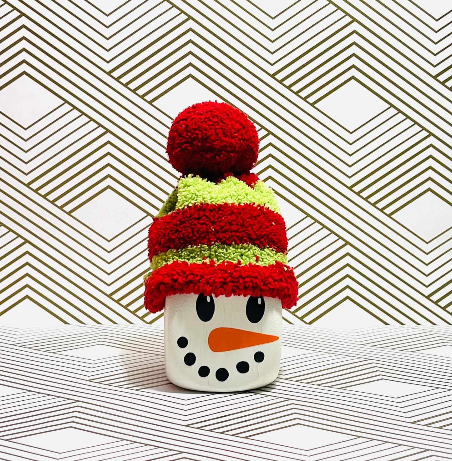 Snowmen Single Cubes Assorted Sock Hats